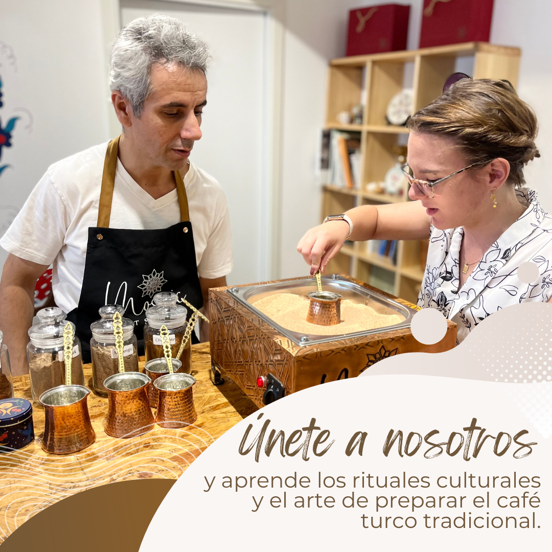 Clases de café turco en la arena en San José